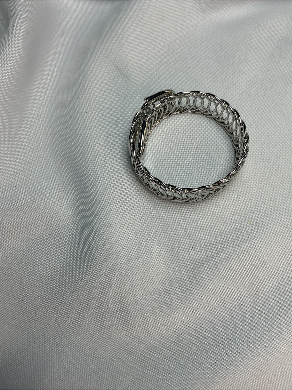 ★ Silver Twist Coil Cuff Bracelet Modern Statement Bangle
